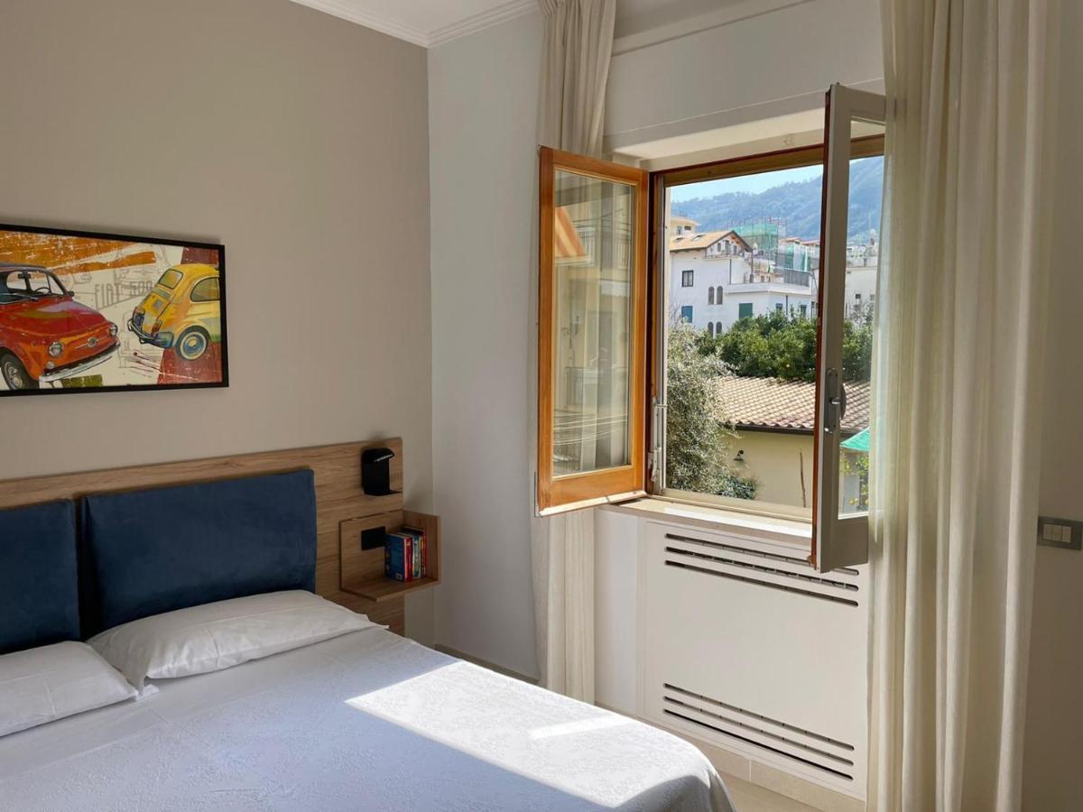 Appartamento Le Zagare Sorrento Exterior foto