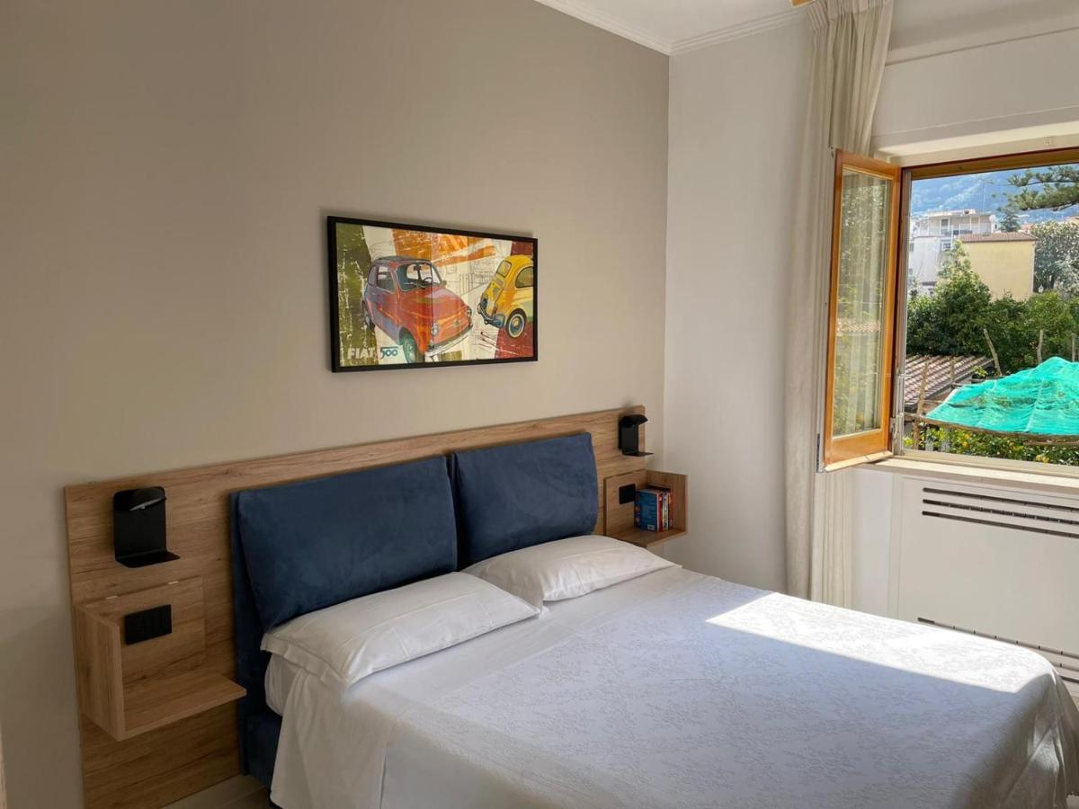 Appartamento Le Zagare Sorrento Exterior foto