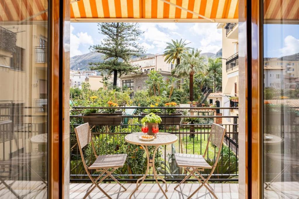 Appartamento Le Zagare Sorrento Exterior foto